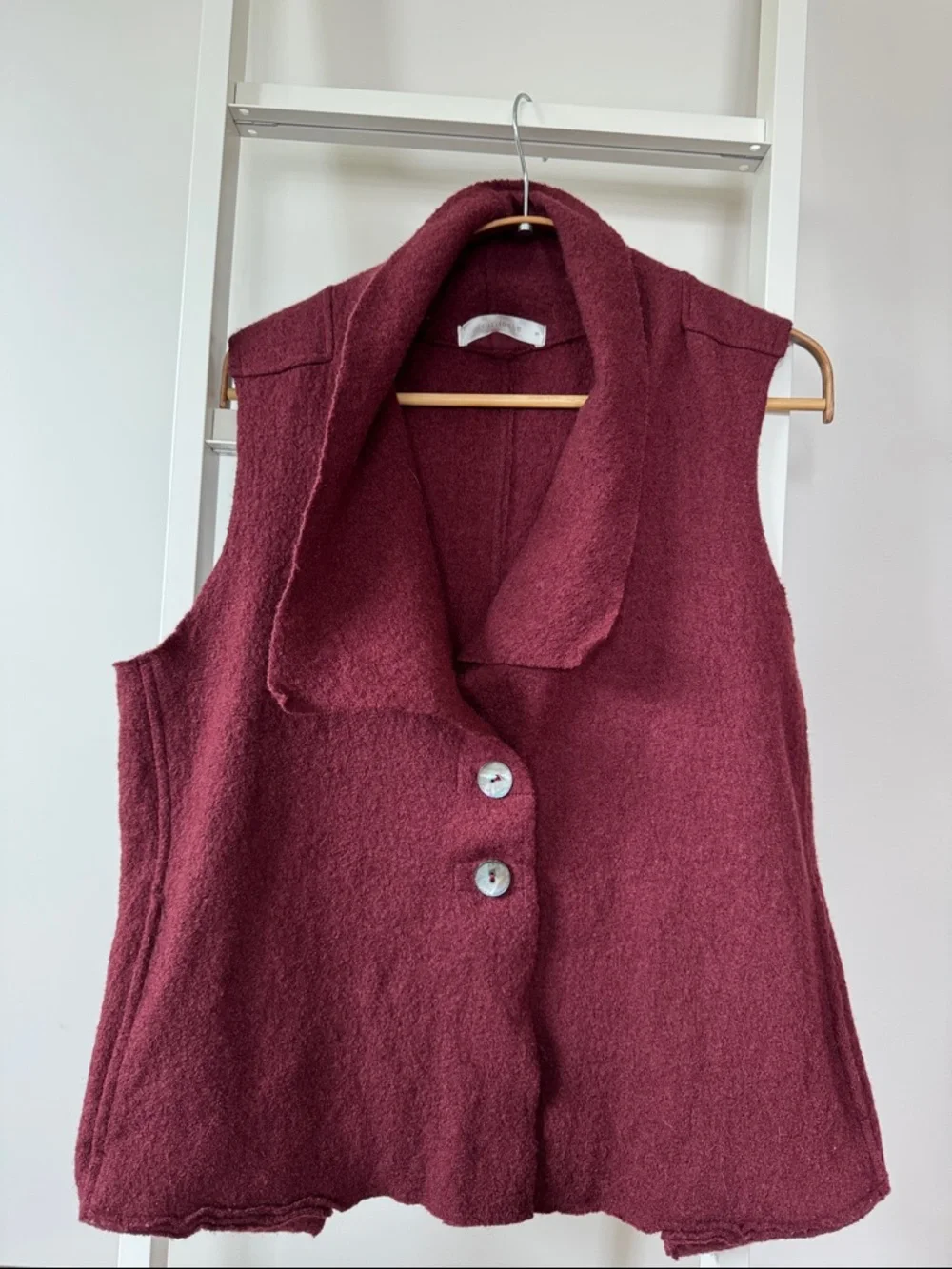 cut loose Burgundy Sleeveless Button Vest - Picture 1 of 6